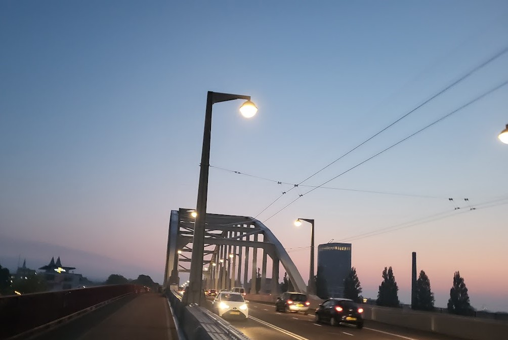 Bruggen naar verandering: gedachten bij 80 jaar vrijheid.